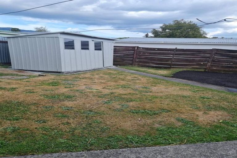 Photo of property in 20 Shanly Street, Brown Owl, Upper Hutt, 5018