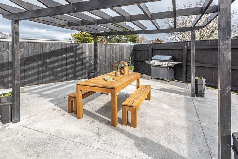 Photo of property in 20 Pukepapa Road, Marton, 4710
