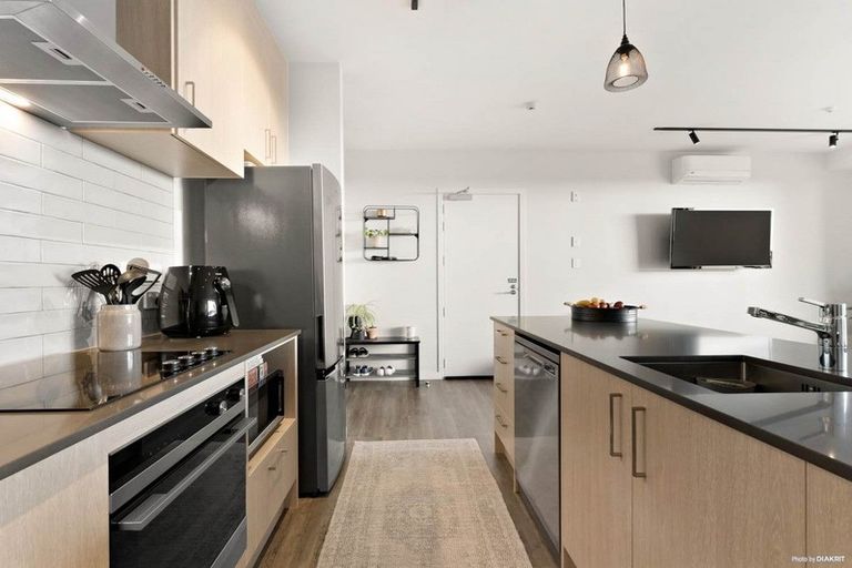 Photo of property in 10/4161 Great North Road, Glen Eden, Auckland, 0602