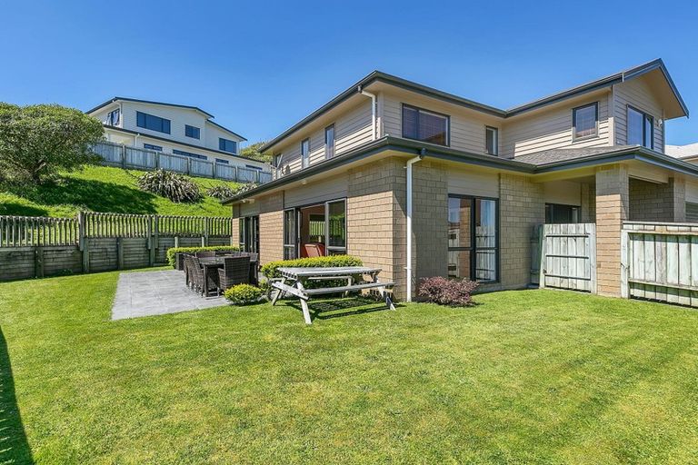 Photo of property in 3 Didsbury Grove, Churton Park, Wellington, 6037