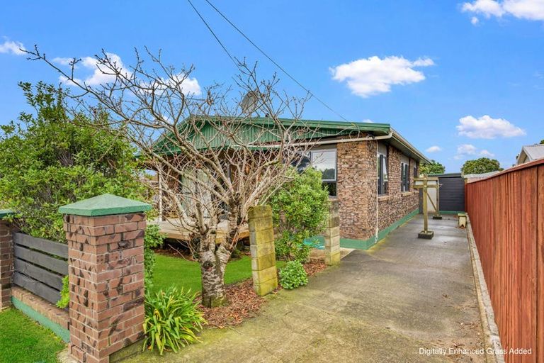 Photo of property in 64 Mosston Road, Castlecliff, Whanganui, 4501