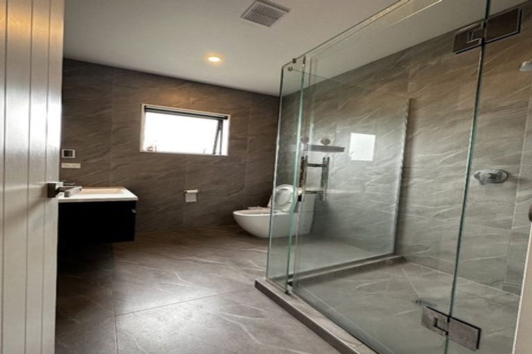 Photo of property in 26 Koroheke Road, Takanini, 2110