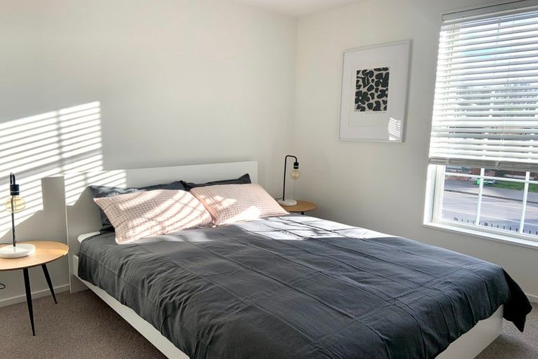 Photo of property in 4/368 Barbadoes Street, Christchurch Central, Christchurch, 8011