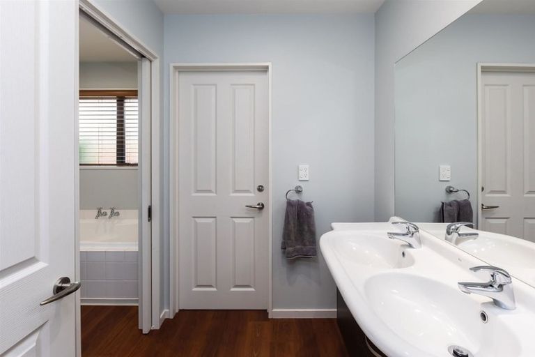 Photo of property in 6 James Hight Drive, Halswell, Christchurch, 8025