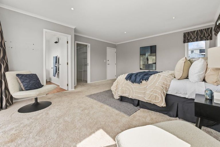 Photo of property in 77 The Masthead, Whitby, Porirua, 5024