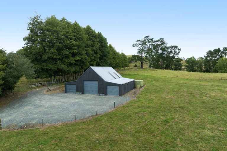 Photo of property in 200 Gelling Road, Hunua, 2583