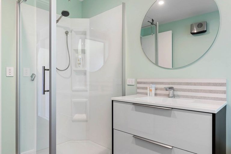 Photo of property in 24 Wineberry Avenue, Amberley, 7410