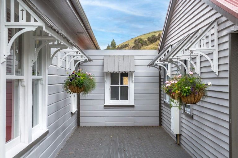 Photo of property in 2087 State Highway 2, Mount Bruce, Masterton, 5881