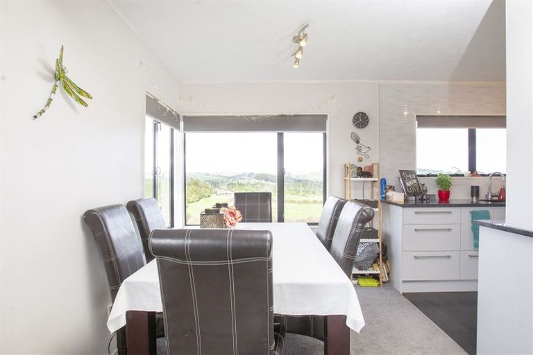 Photo of property in 1098 Ararimu Road, Ararimu, Drury, 2579