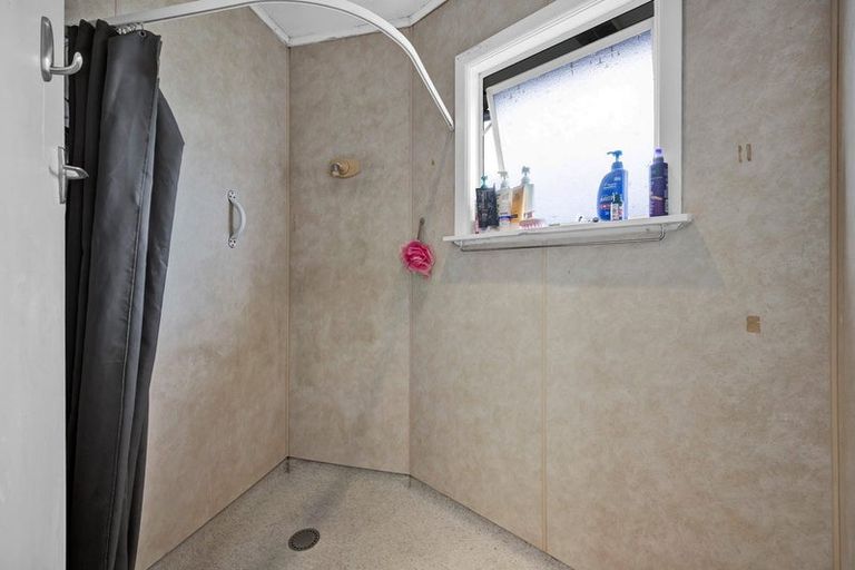 Photo of property in 19 Galt Street, Hawera, 4610