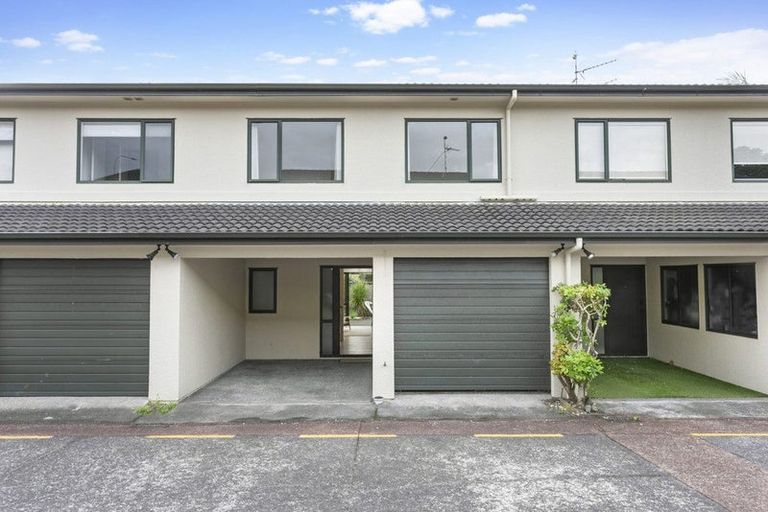 Photo of property in Casa Bella, 30/427 Albany Highway, Albany, Auckland, 0632