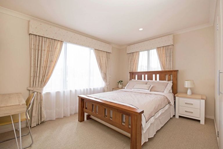 Photo of property in 77 Moore Street, Howick, Auckland, 2014