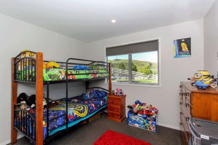 Photo of property in 652 Kelly Road, Lepperton, New Plymouth, 4373