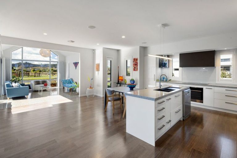 Photo of property in 77 Baxter Michael Crescent, Cambridge, 3434