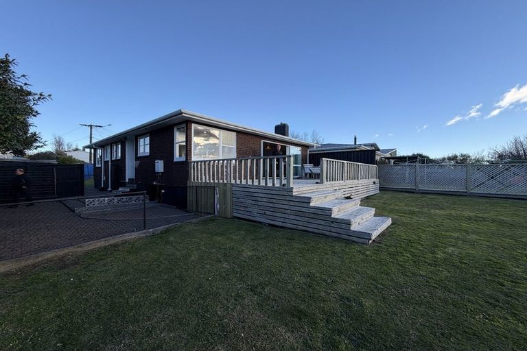 Photo of property in 44 Discovery Place, Marfell, New Plymouth, 4310