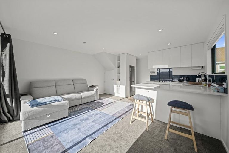 Photo of property in 86c Olliviers Road, Phillipstown, Christchurch, 8011