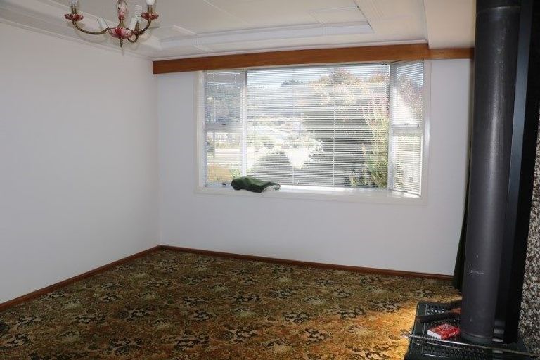 Photo of property in 65 Taward Street, Oamaru North, Oamaru, 9400