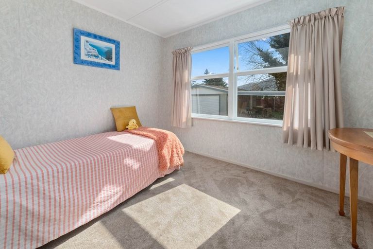 Photo of property in 69 Martin Street, Utuhina, Rotorua, 3015