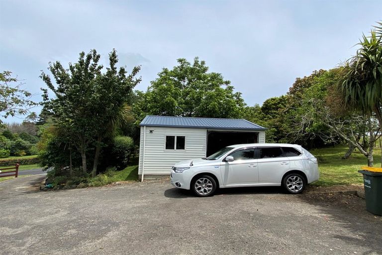 Photo of property in 4 Jenny Lane, Waiuku, 2123