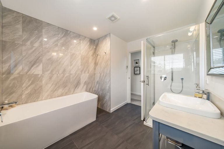 Photo of property in 66 Barton Road, Heretaunga, Upper Hutt, 5018