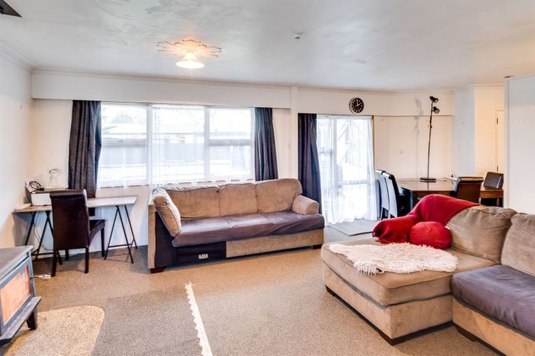 Photo of property in 14 Saint Pauls Place, Tamatea, Napier, 4112