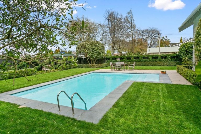 Photo of property in 96 Hall Street, Cambridge, 3434