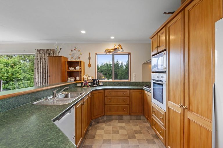 Photo of property in 77 Horndon Street, Darfield, 7571