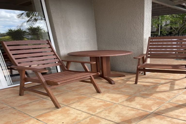 Photo of property in 5 Altair Place, Windsor Park, Auckland, 0632