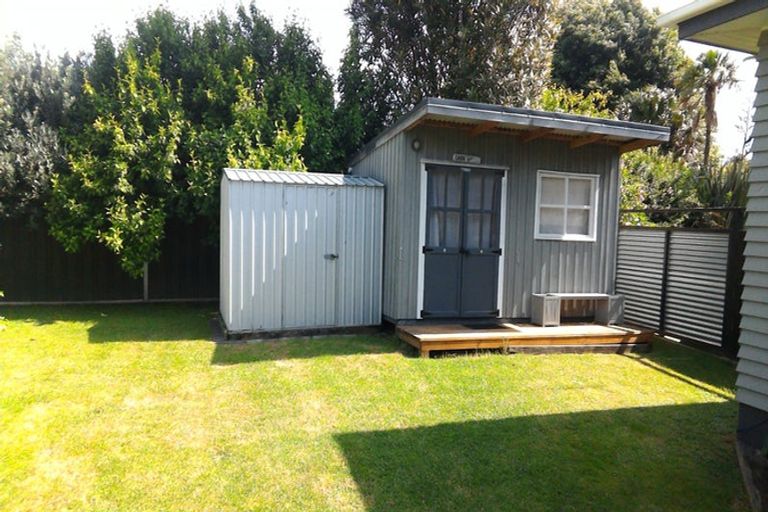 Photo of property in 11 Malyon Street, Te Puke, 3119