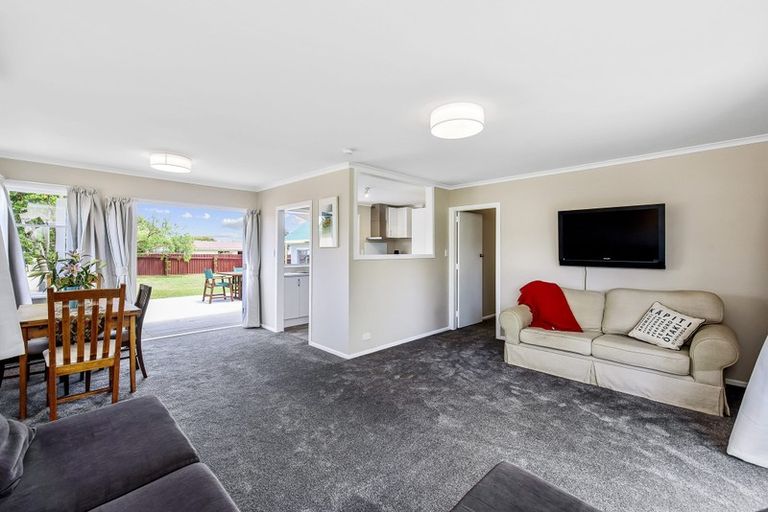 Photo of property in 60 Te Kupe Road, Paraparaumu Beach, Paraparaumu, 5032