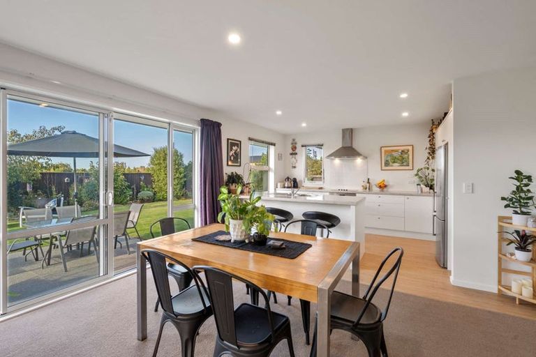 Photo of property in 15 Greenan Place, Doyleston, 7683