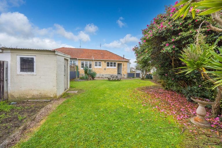 Photo of property in 3 Treloar Street, Fairfield, Hamilton, 3214