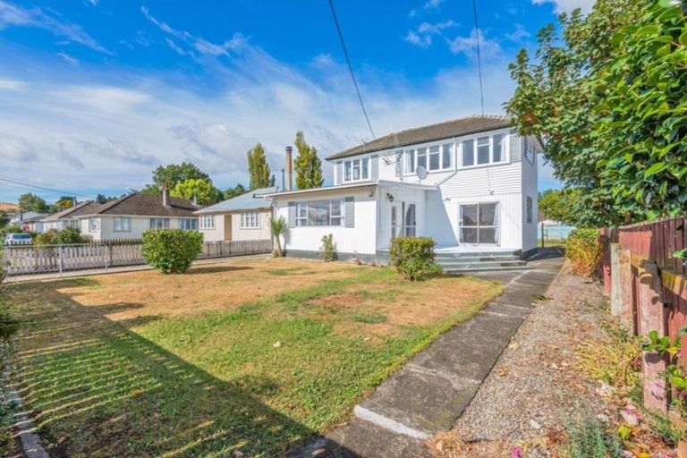 Photo of property in 22 Edward Street, Pahiatua, 4910