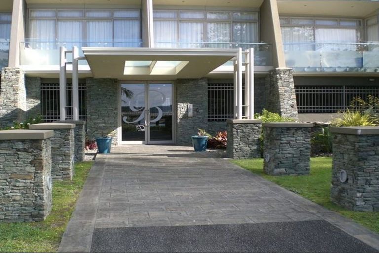 Photo of property in Bridgewater Apartments, 310/7 Te Rangi Cross Road, Paihia, 0200