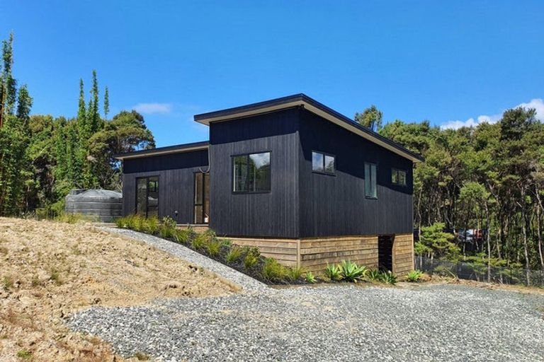 Photo of property in 50 Schoolhouse Bay Road, Kawau Island, 0920