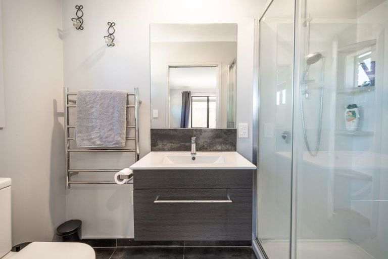 Photo of property in 20 Union Drive, Papamoa, 3118