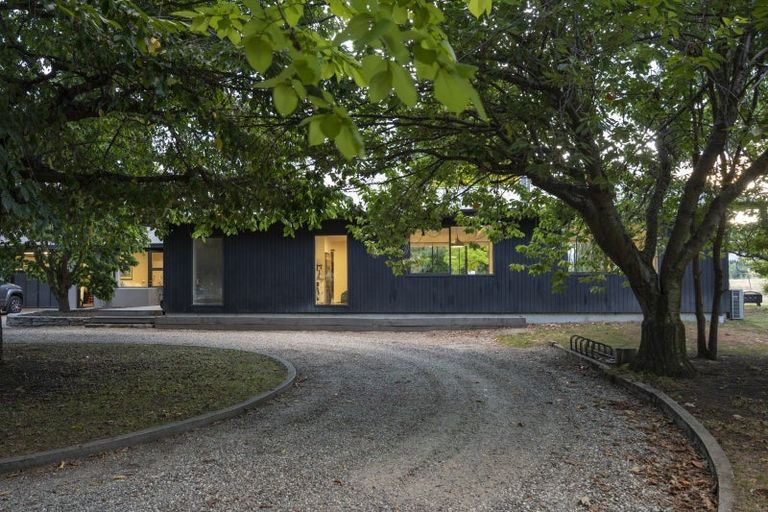 Photo of property in 150 Centennial Avenue, Arrowtown, Queenstown, 9371