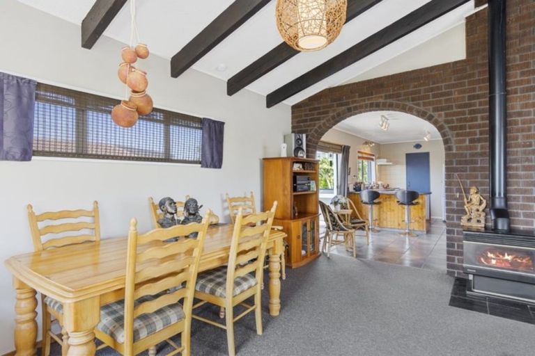 Photo of property in 136 Dickson Road, Papamoa Beach, Papamoa, 3118