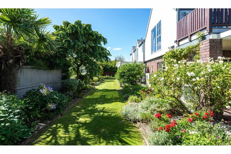 Photo of property in 12 Chilwell Place, Halswell, Christchurch, 8025