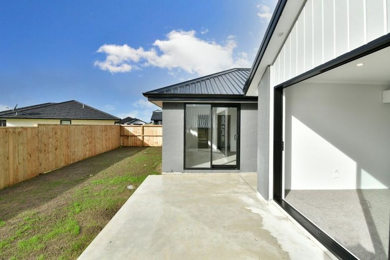 Photo of property in 5 Lachlan Thompson Drive, Warkworth, 0910