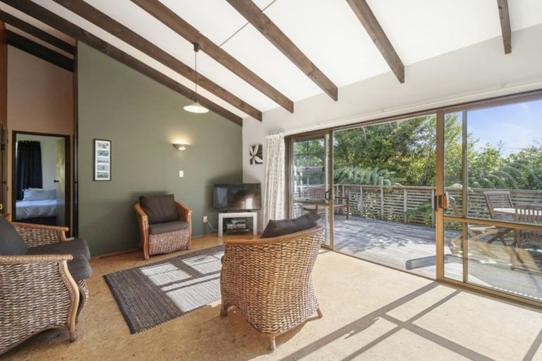 Photo of property in 5 Te Kuru Lane, Pukawa Bay, Turangi, 3381