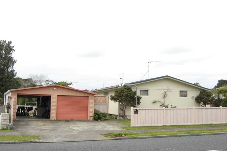 Photo of property in 66 Riversdale Drive, Merrilands, New Plymouth, 4312