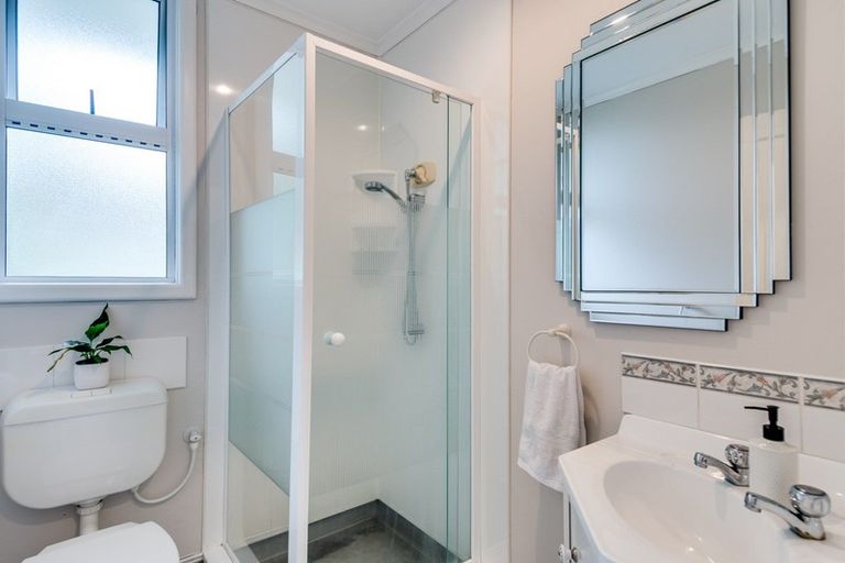 Photo of property in 25 Waterhouse Street, Taradale, Napier, 4112