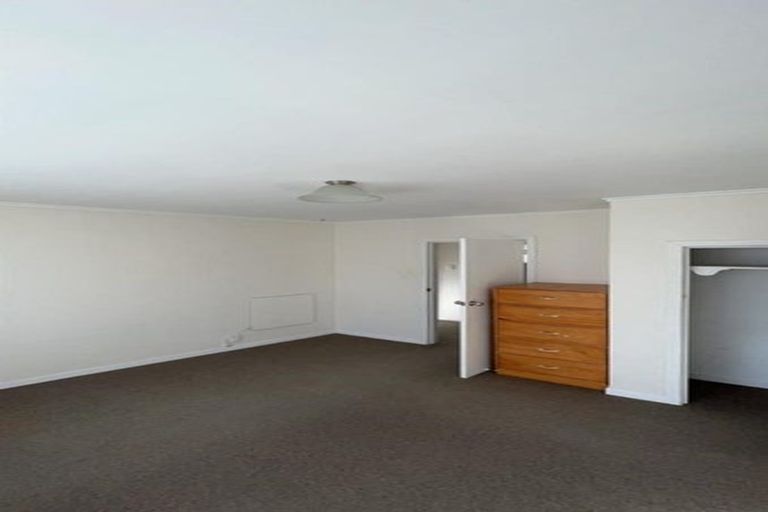 Photo of property in 16 Second Avenue, Avenues, Whangarei, 0110
