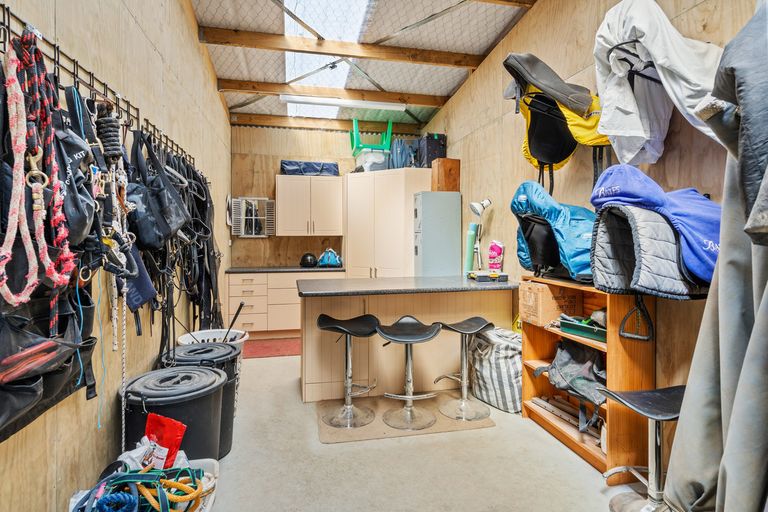 Photo of property in 138 Mckendry Road, Woodside, Outram, 9074