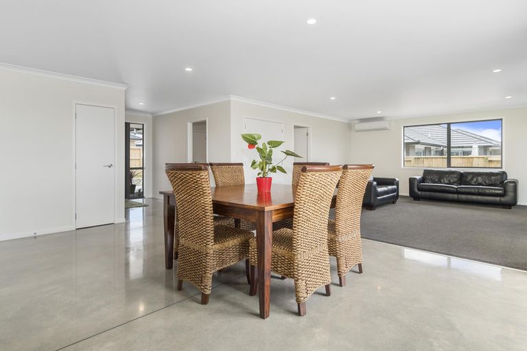 Photo of property in 3 Omapere Lane, Pyes Pa, Tauranga, 3112