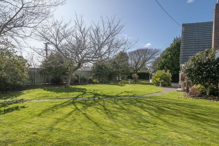 Photo of property in 58 Queen Street West, Levin, 5510