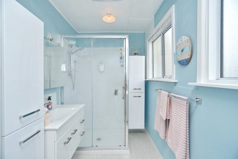 Photo of property in 80 Akaroa Street, Kaiapoi, 7630