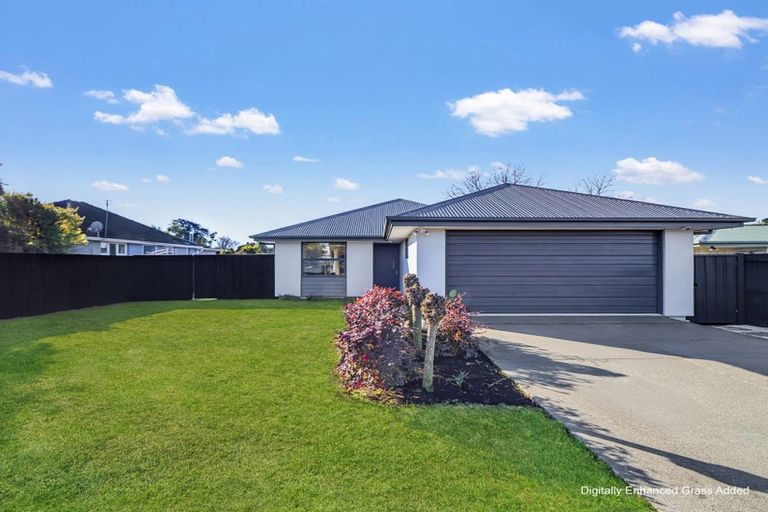 Photo of property in 35 Marriotts Road, North New Brighton, Christchurch, 8083