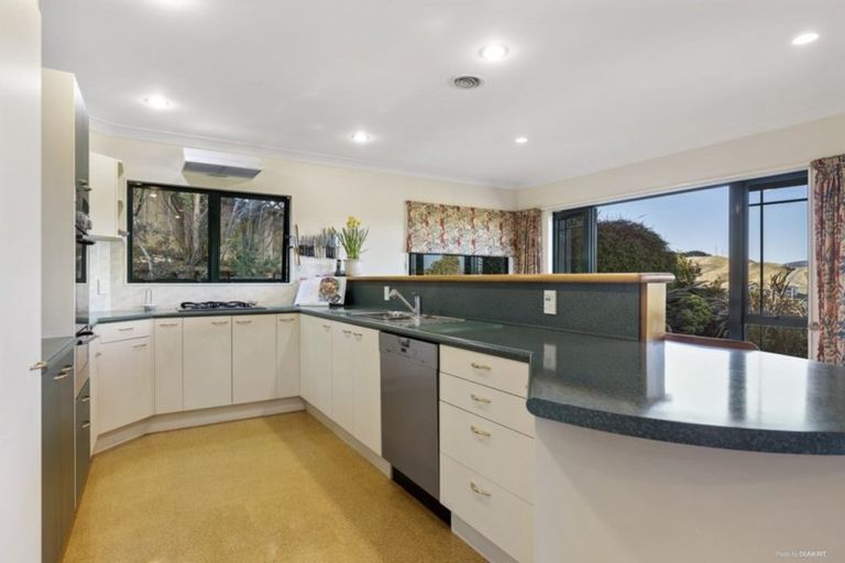 Photo of property in 26 Waverton Terrace, Churton Park, Wellington, 6037